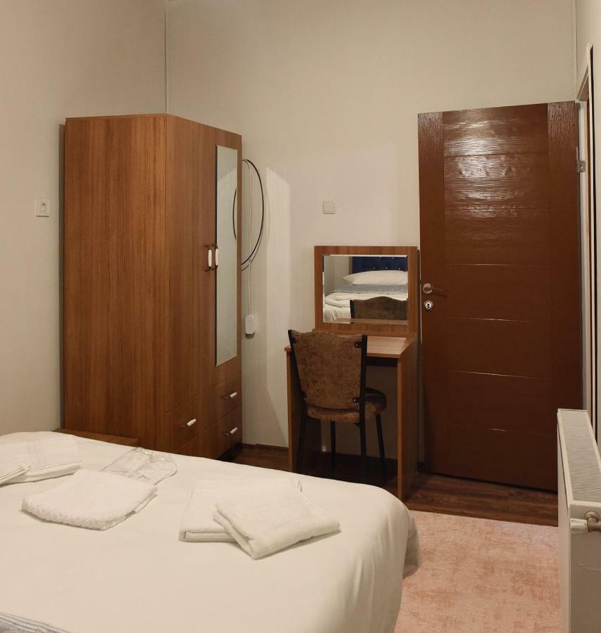 Oez Butik Otel Antik Kent Myrleia Mudanya Exterior photo